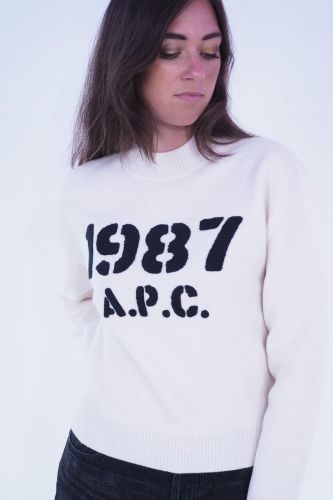 Pull en laine écru avec inscription 