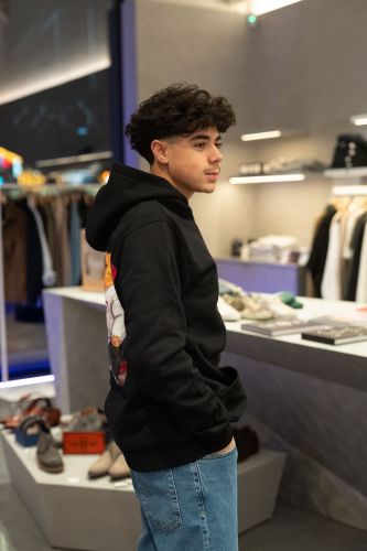 Pull sweat à capuche noir 