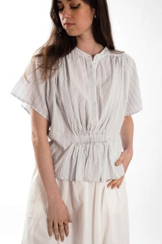 Blouse reserrée à la taille bleue et blanche BELLEPIECE | Marine