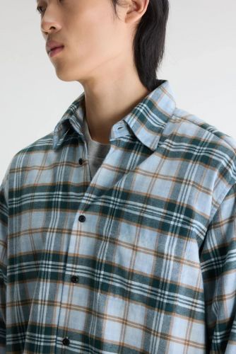 Chemise à carreaux bleus, marron et verts BELLEROSE | Marine Auvelais 