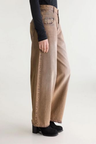 Jeans baggy brun BELLEROSE | Marine Auvelais 