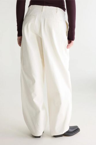 Pantalon fuselé écru en coton BELLEROSE | Marine