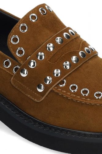 Mocassins cognac avec rivets argents BIBILOU | Marine