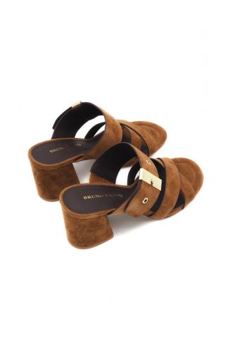 Bruno Premi mule Naturel femmes (2 brides cognac talon moyen large - 4601 mule cognac) - Marine | Much more than shoes