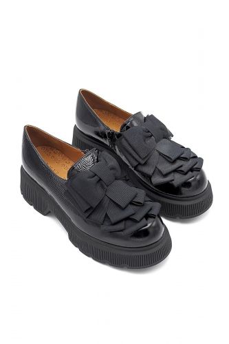 Mocassins vernis noir CHIE MIHARA | Marine