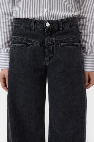 Jeans denim gris barrel CLOSED | Marine Auvelais 