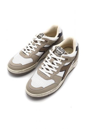 Diadora basket bas Beige hommes (Basse blanc & taupe patte teddy - 189903 beige/camel) - Marine | Much more than shoes