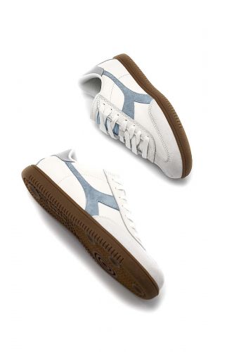 Diadora basket bas Blanc femmes (semelle fine côté ciel - TRAINER métal ciel) - Marine | Much more than shoes