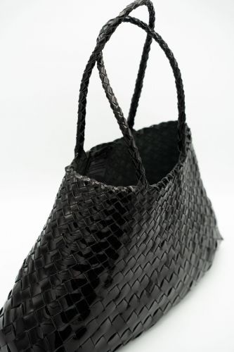 Dragon Diffusion sac Vernis noir femmes (Cuir tressé grand trapèze porté épaule L - SANTA CROCE BIG vernis noir) - Marine | Much more than shoes