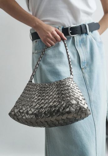 Dragon Diffusion sac Acier femmes (Cuir tressé petit trapèze métalisé L: 32 - ROSANNA tressé métalisé) - Marine | Much more than shoes