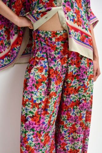 Essentiel Antwerp pantalon Multicolor femmes (pantalon floral liberty fluide & soyeux - JOEK fuxia/orange) - Marine | Much more than shoes