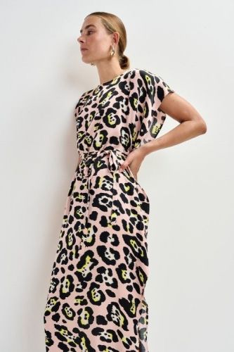 Essentiel Antwerp robe Léo femmes (robe léo rosé fluide et soyeuse - JALIYAH petite manche) - Marine | Much more than shoes