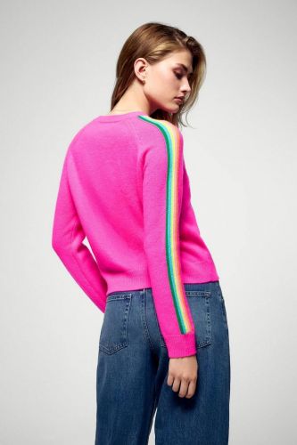 Pull fuschia avec manches à lignes multicolores FROM FUTURE | Marine