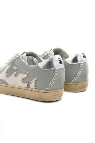 Gamin basket bas Ciel femmes (ciel perles sur lacet flamme écru - 100142 gris bleuté perles) - Marine | Much more than shoes