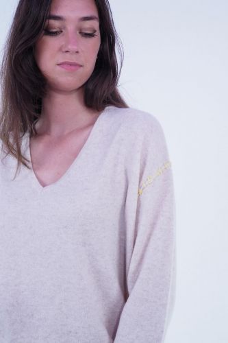 Pull fin beige avec détails de couture jaune GRACE | Marine