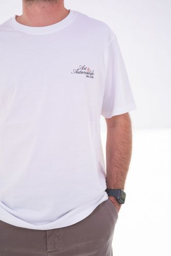 T-shirt blanc avec inscription 