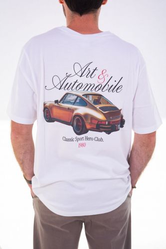 T-shirt blanc avec inscription 