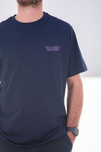 T-shirt bleu avec inscription 