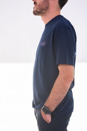 T-shirt bleu avec inscription 