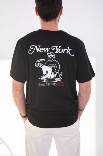 T-shirt noir avec inscription 