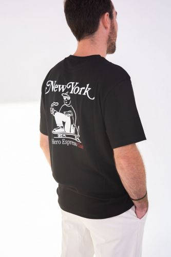 T-shirt noir avec inscription 