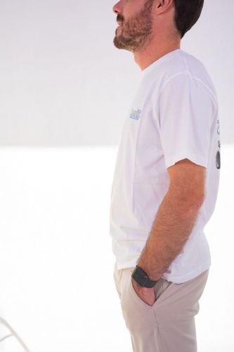 T-shirt blanc avec inscription 