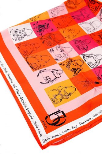 Foulard à motifs sacs rouge et orange édition limitée 150 ans LANCEL | Marine