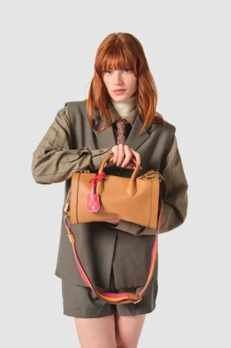 Lancel sac Camel femmes (Sac BCBG grand bowling porté main avec l - A13690 camel BCBG grand) - Marine | Much more than shoes