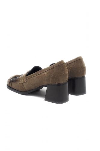 Mocassins en nubuk taupe LAURA BELLARIVA | Marine