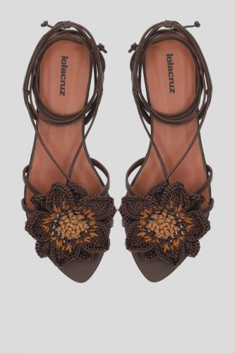 Lola Cruz Sandale Brun femmes (Sandales plate fleur marron - 036 Sandales plate lacet chevi) - Marine | Much more than shoes