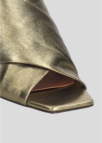 Lola Cruz mule Or femmes (Mule talon bas doré - 091 Mule talons or) - Marine | Much more than shoes