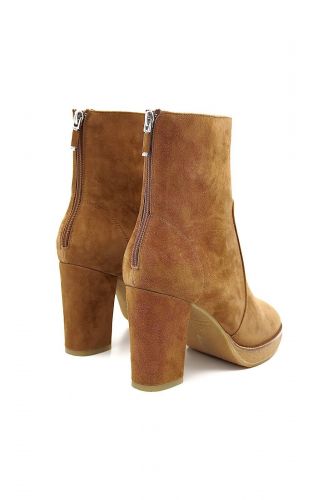 Boots en nubuk camel LOLA CRUZ | Marine