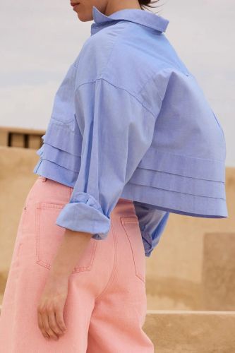 Chemise courte bleu ciel et plis en accordéon MES DEMOISELLES | Marine