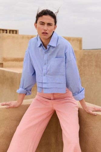 Chemise courte bleu ciel et plis en accordéon MES DEMOISELLES | Marine