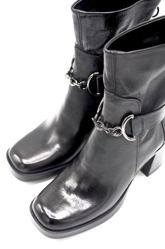 Boots en cuir noir sur talon MJUS | Marine