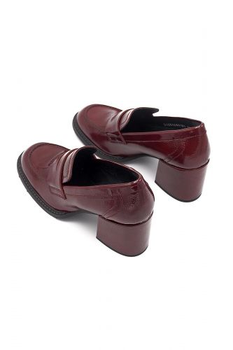 Pertini mocassin Rouge femmes (talon large uni vernis - 32831 ½ T rouge marsala vernis) - Marine | Much more than shoes