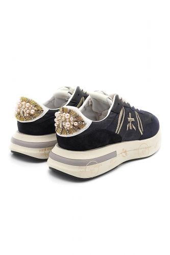 Premiata basket bas Bleu femmes (Bleu perles oeil  - CASSIE 7000) - Marine | Much more than shoes