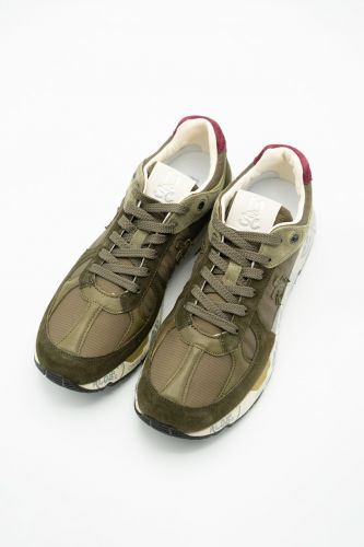 Baskets bas en nubuk kaki et dos bordeau PREMIATA | Marine