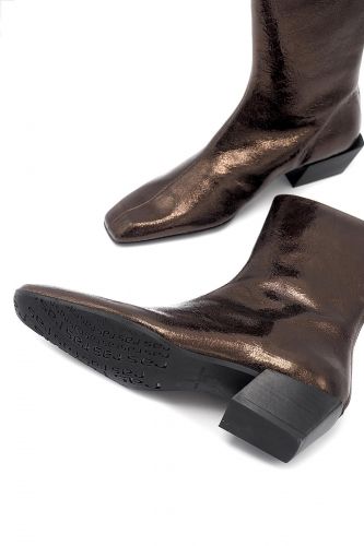 Boots bronze métalisé bout carré LOLA CRUZ | Marine