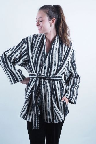 Veste kimono noir & blanc SEE U SOON | Marine