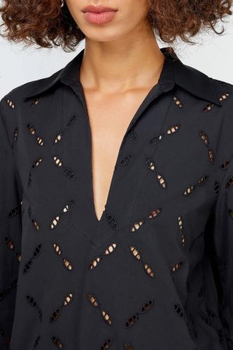 Chemise avec broderies noires SEMI-COUTURE | Marine