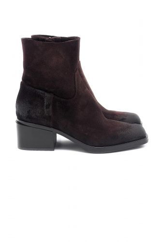 Strategia boots Bordeaux