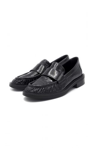 Strategia mocassin Noir femmes (mocassin vernis noir craquelé - E5829 noir) - Marine | Much more than shoes