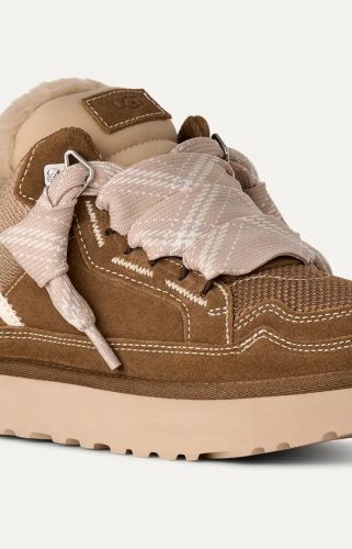 Baskest LOWMEL brun et beige UGG à retrouver chez MARINE Auvelais