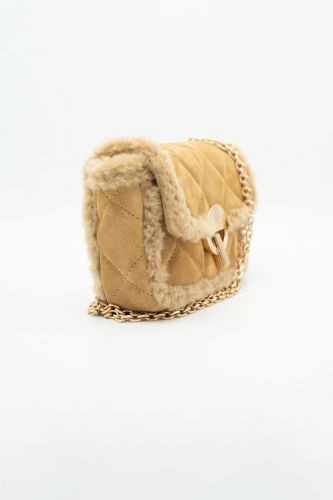 Vanessa Bruno sac à main Camel femmes (Sac DAIM matelassé moyen bord petits poi - MOON M daim caramel) - Marine | Much more than shoes