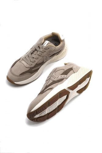 Voile Blanche basket bas Camel hommes (semelle runner noisette & camel - CLUB22 noisette) - Marine | Much more than shoes