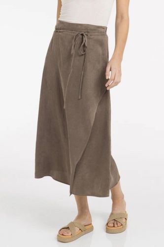Jupe midi cache coeur brune YAYA | Marine