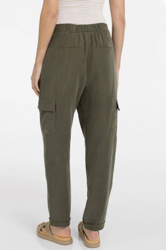 Yaya pantalon Kaki femmes (pantalon coton viscose - 301254 kaki loose) - Marine | Much more than shoes