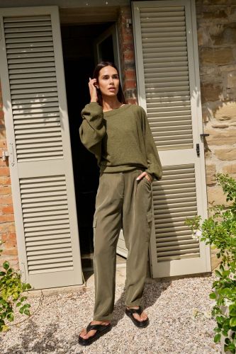 Yaya pantalon Kaki femmes (pantalon coton viscose - 301254 kaki loose) - Marine | Much more than shoes