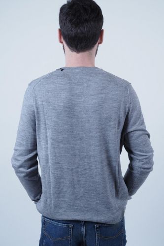 Pull gris fin 